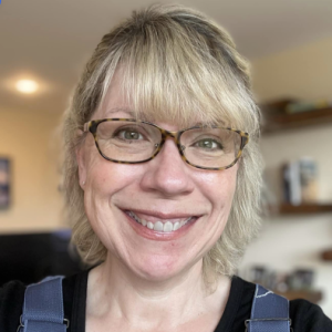 Profile photo of Leslie Evans