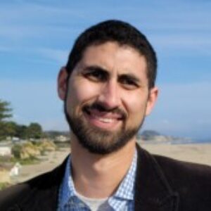Profile photo of Alfredo Laris