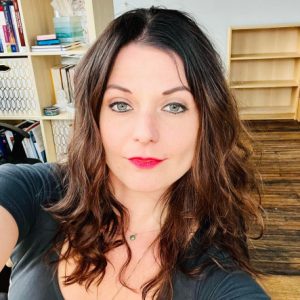 Profile photo of Lindsey Hopkins