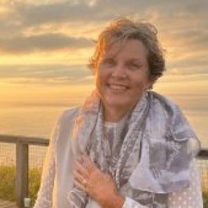 Profile photo of Lynn Matteson